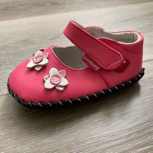 Pediped Toddler Girls Shoes 4.5 Plus Bonus Shoes